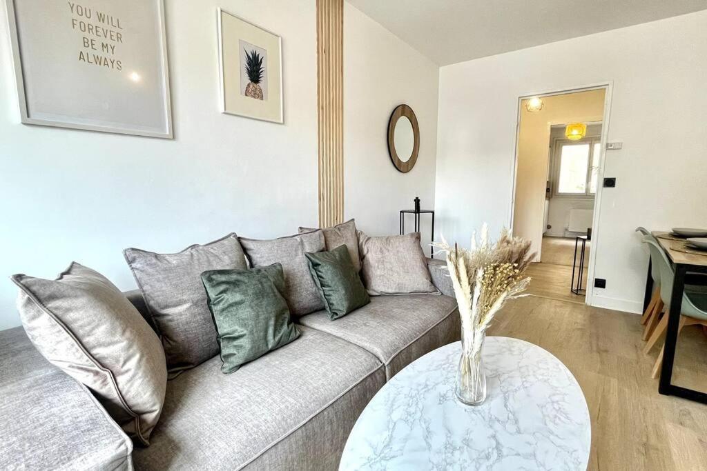 L'Instant Present - Calme & Elegant Proche Gare Apartment Roanne Luaran gambar