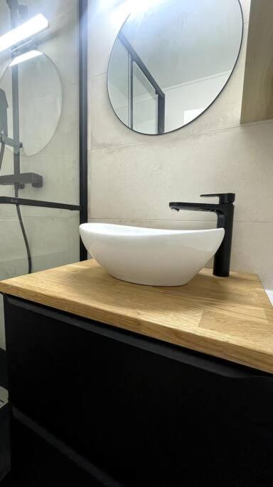 L'Instant Present - Calme & Elegant Proche Gare Apartment Roanne Luaran gambar